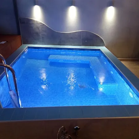 Utopia Luxury Apartment *