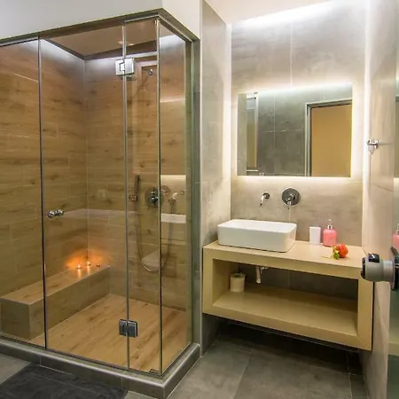 Utopia Luxury Apartment *
